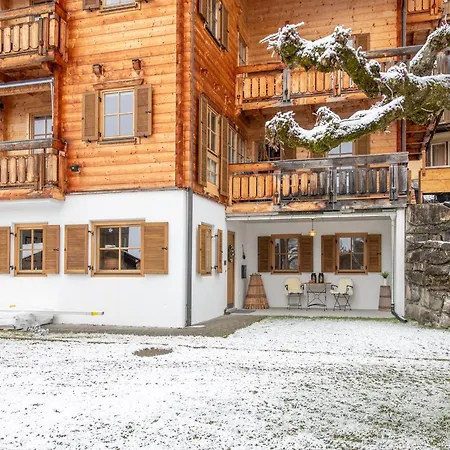 Alpina Apartment *